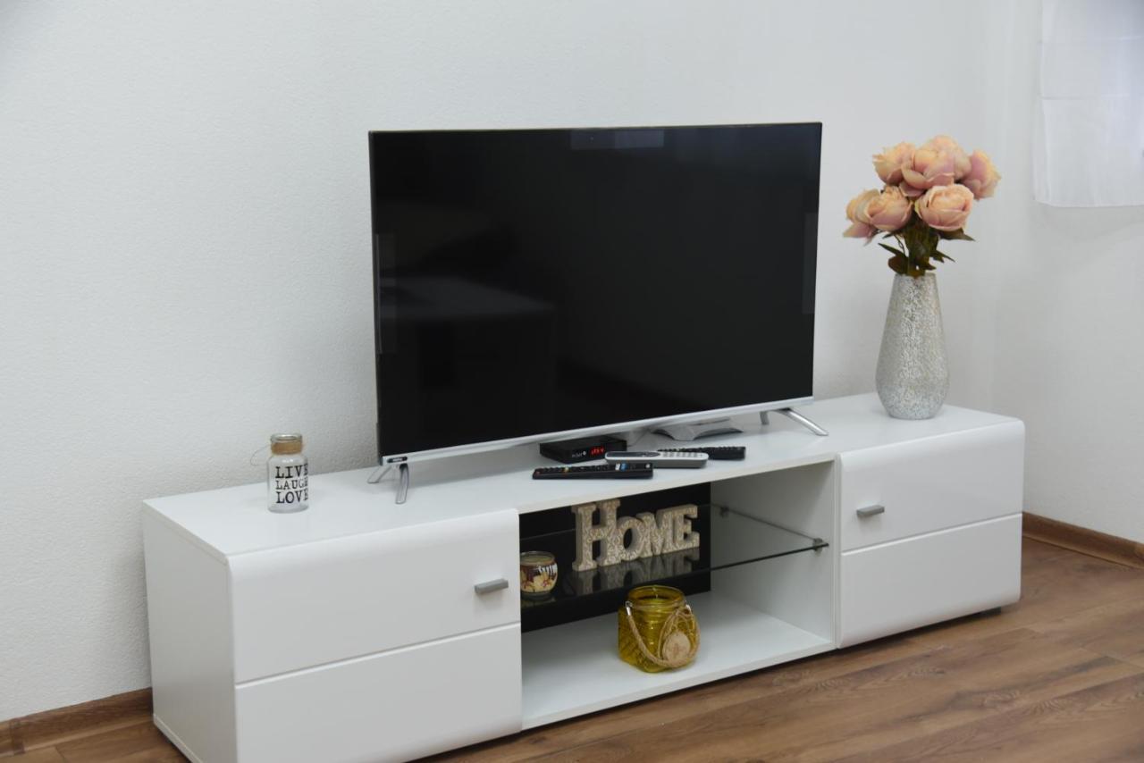 Apartmani Sofronic Loznica 1 Екстериор снимка