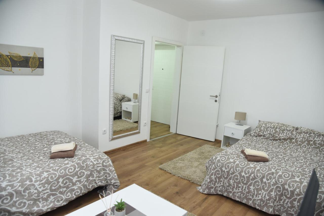 Apartmani Sofronic Loznica 1 Екстериор снимка